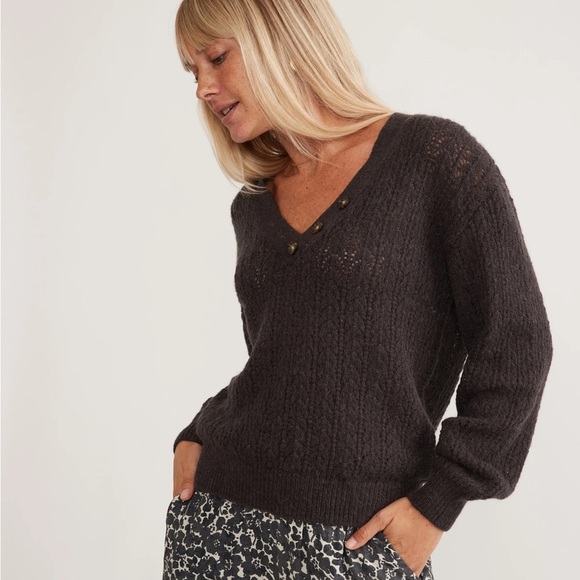 NWT Marine Layer Women's Evelyn Pullover V-neck Sweater, Black, Size Small - Picture 1 of 13